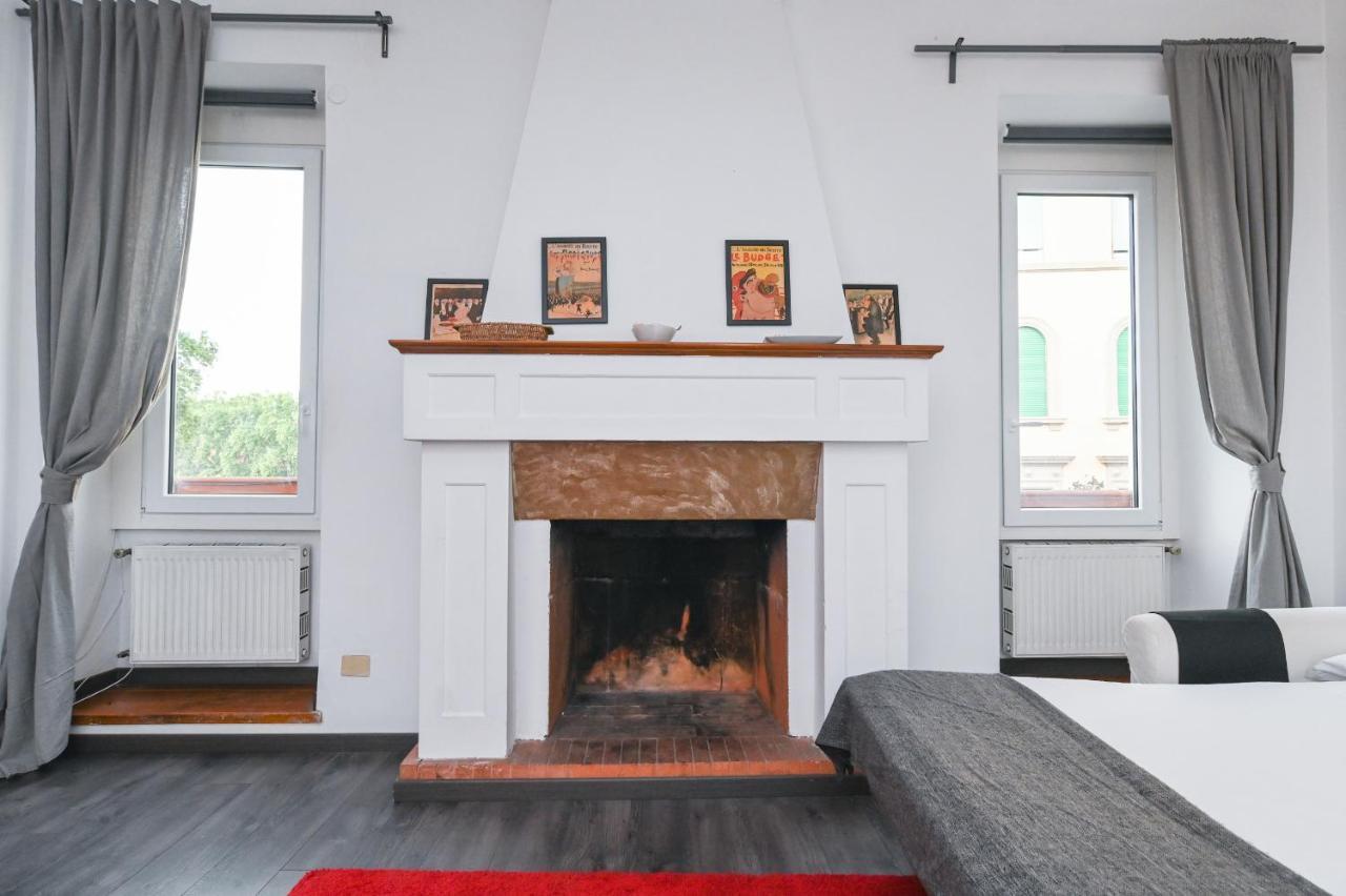 רומא Gorgeous Trastevere Loft On The River מראה חיצוני תמונה