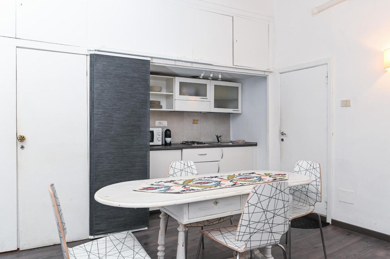 רומא Gorgeous Trastevere Loft On The River מראה חיצוני תמונה