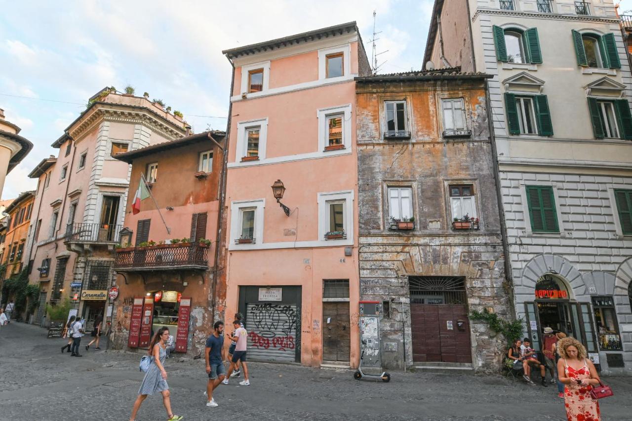 רומא Gorgeous Trastevere Loft On The River מראה חיצוני תמונה