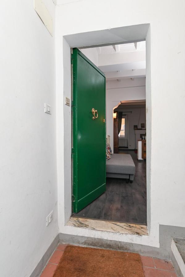 רומא Gorgeous Trastevere Loft On The River מראה חיצוני תמונה
